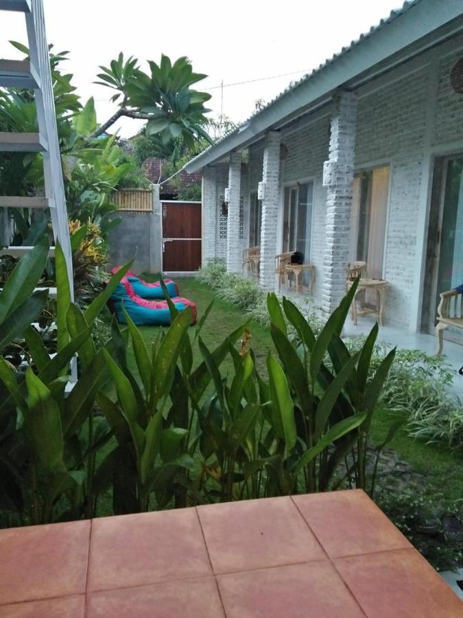 Pondok Ayu Homestay Canggu Esterno foto