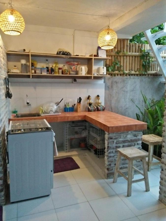 Pondok Ayu Homestay Canggu Esterno foto