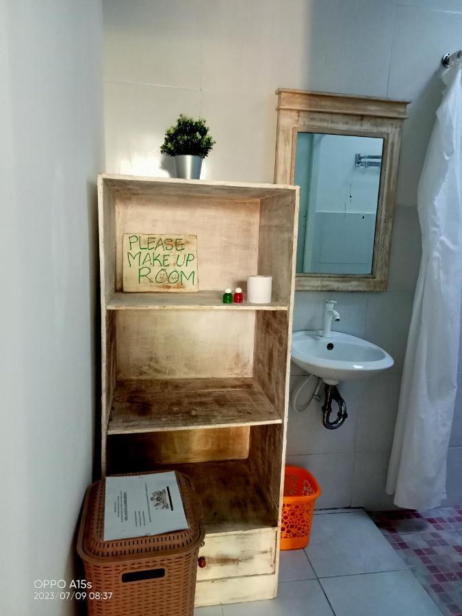 Pondok Ayu Homestay Canggu Esterno foto