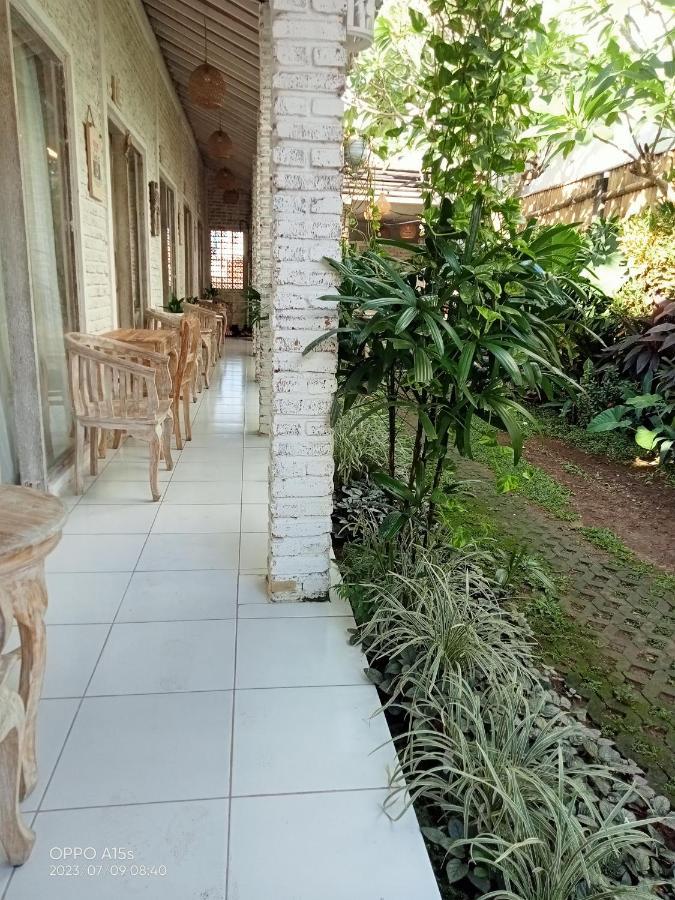 Pondok Ayu Homestay Canggu Esterno foto